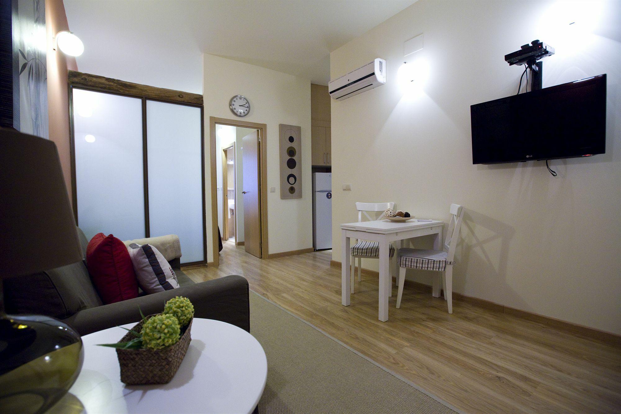 Apartment Viviendas Turisticas Duque De Alba *
